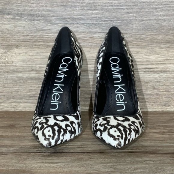 Calvin Klein Brady Calf Hair Black/Off-White Pump - Picture 2 of 8
